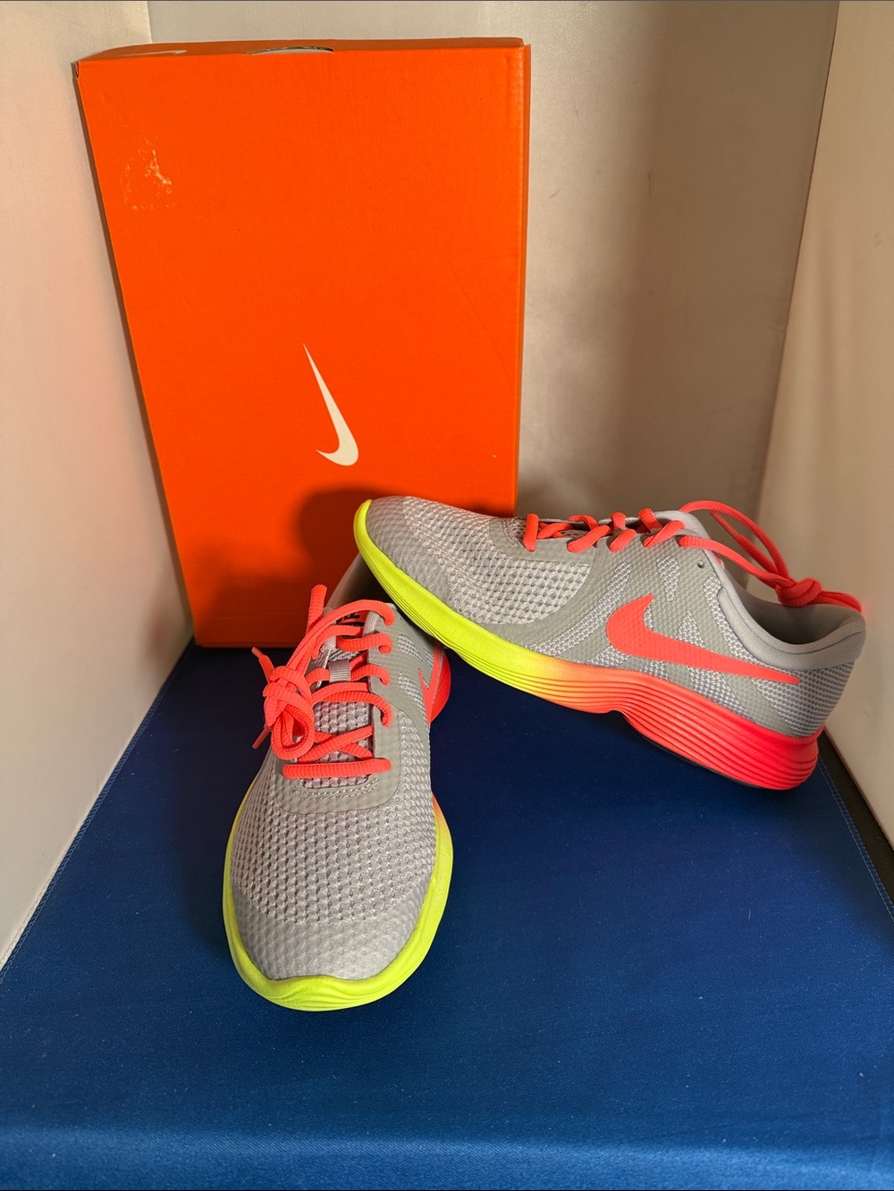 Nike Youth size 6 Gray Athletic Shoes with Neon Yellow and Coral Accents